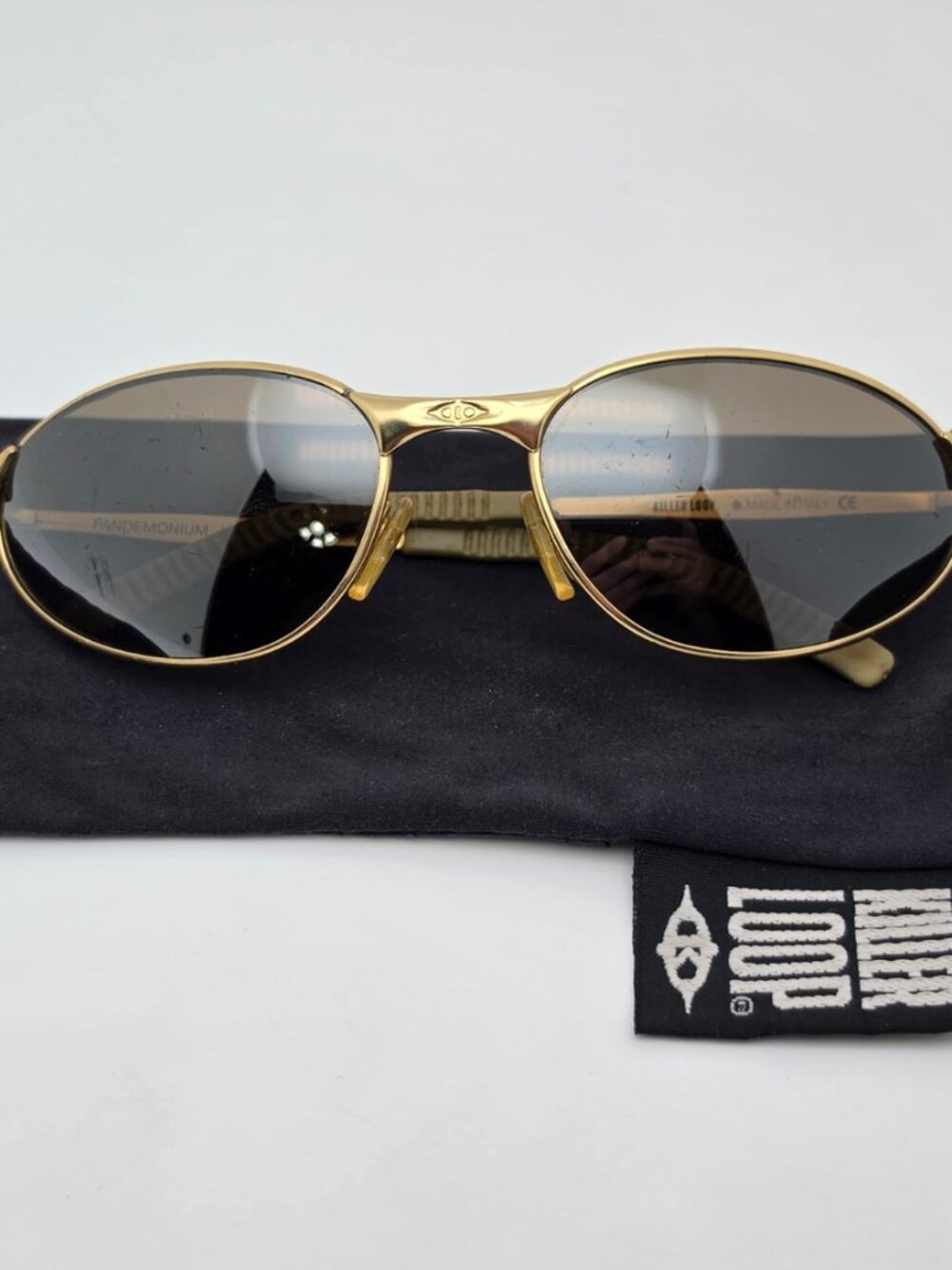Killer Loop Pandemonium W2410-T Gold Frame Gold Mirror Lens Sunglasses w/ Case